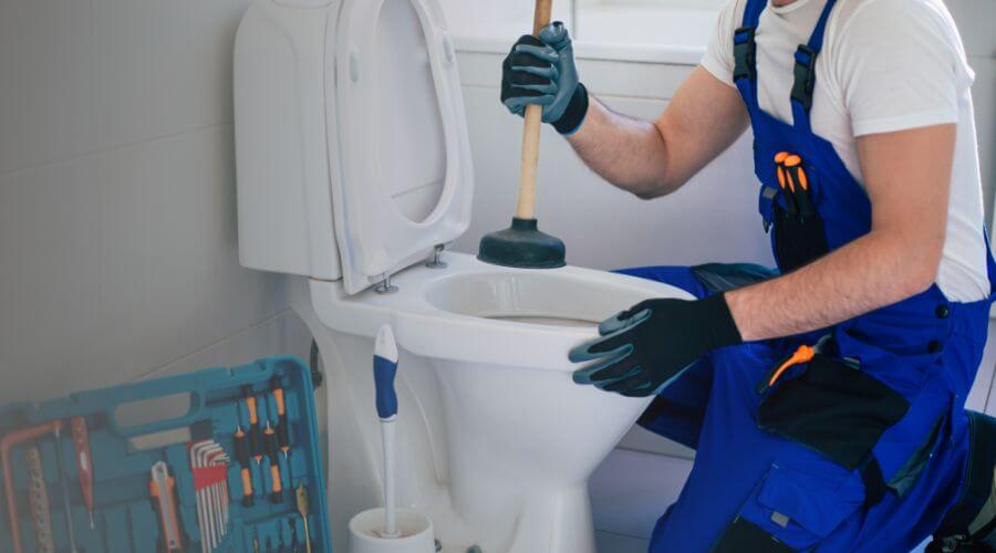 Expert burst pipe repair services in Shakopee, MN